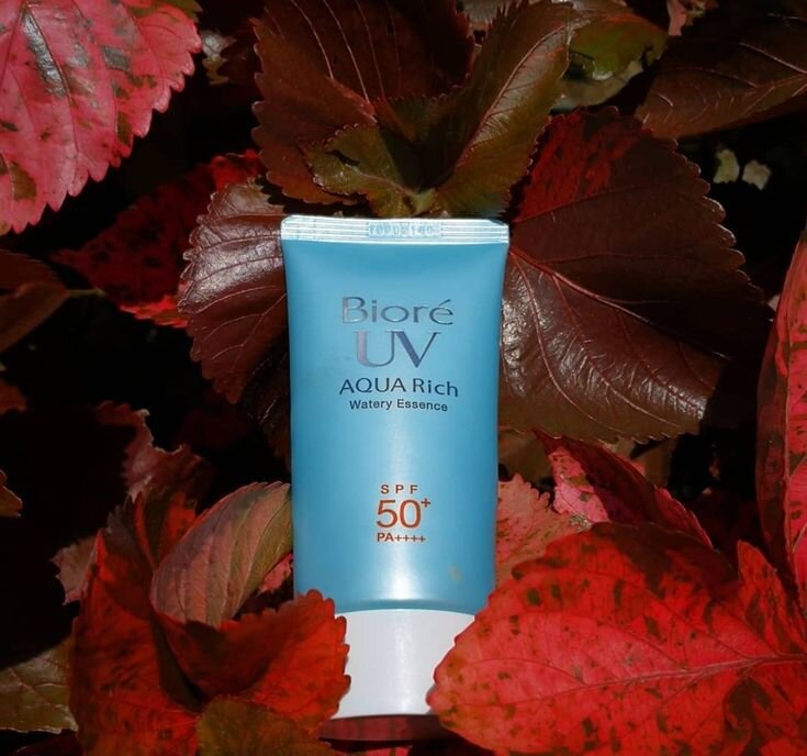 Biore UV Aqua Rich Watery Essence