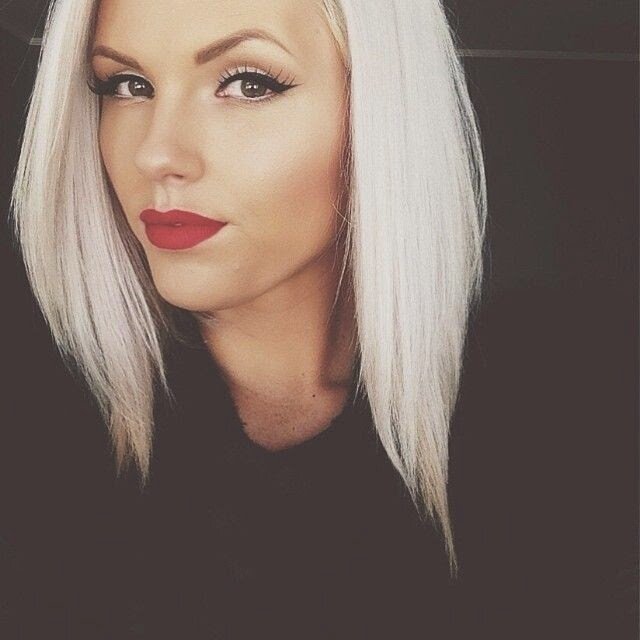 Blond platinat și gemeni