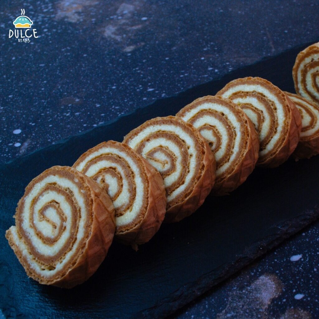 Bumbac, caramel, nucă de cocos, fructe de pădure.