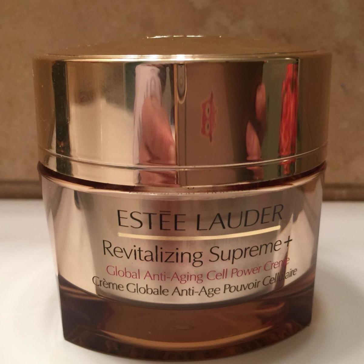 Estée Lauder Revitalizing Supreme Creme