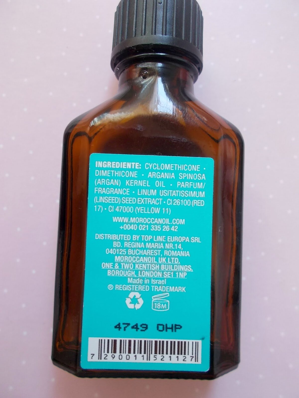 Exemplu de ulei eficient (Moroccanoil)