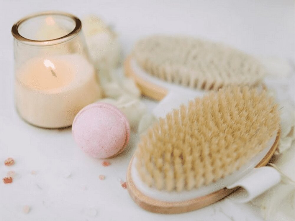 Exfoliere, curățare pori, extracție impurități