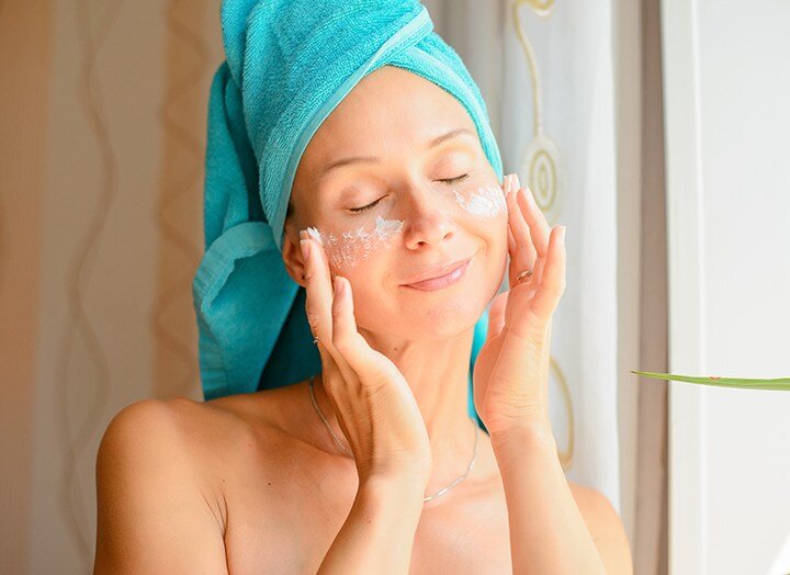Firming Cream de la First Aid Beauty