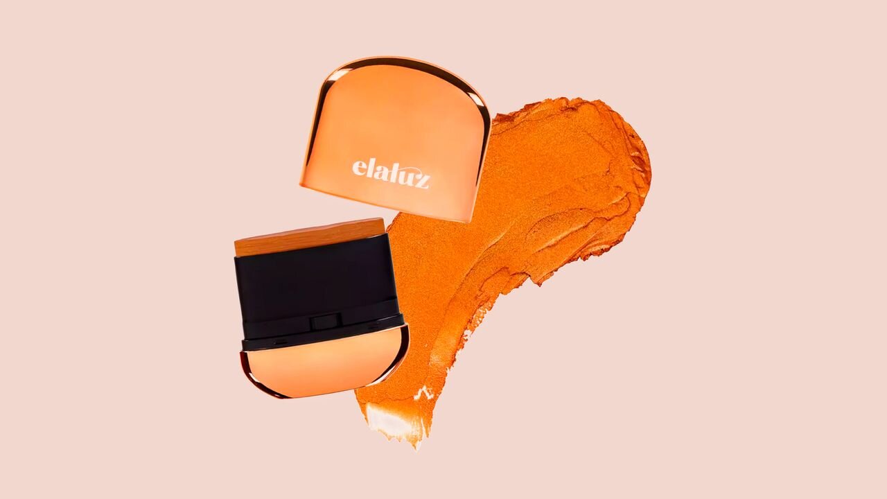 Gama variată de bronzere stick