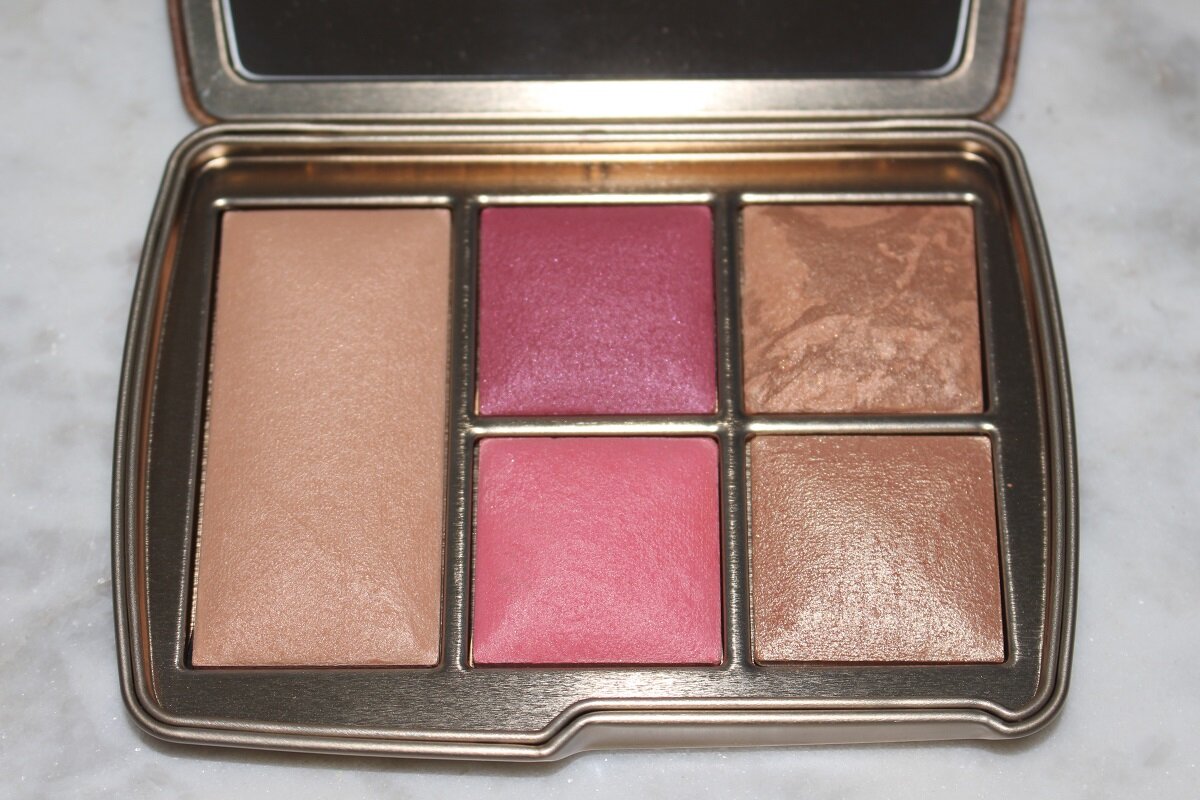 Hourglass Ambient Lighting