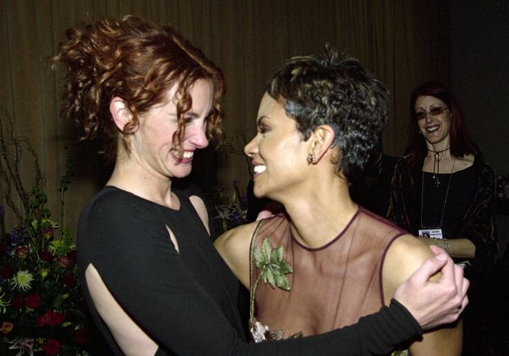 Katy Perry, Martha Hazas, Julia Roberts, Halle Berry