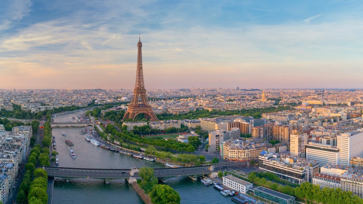 Paris-Venise: Oriental, tristețe și regăsire