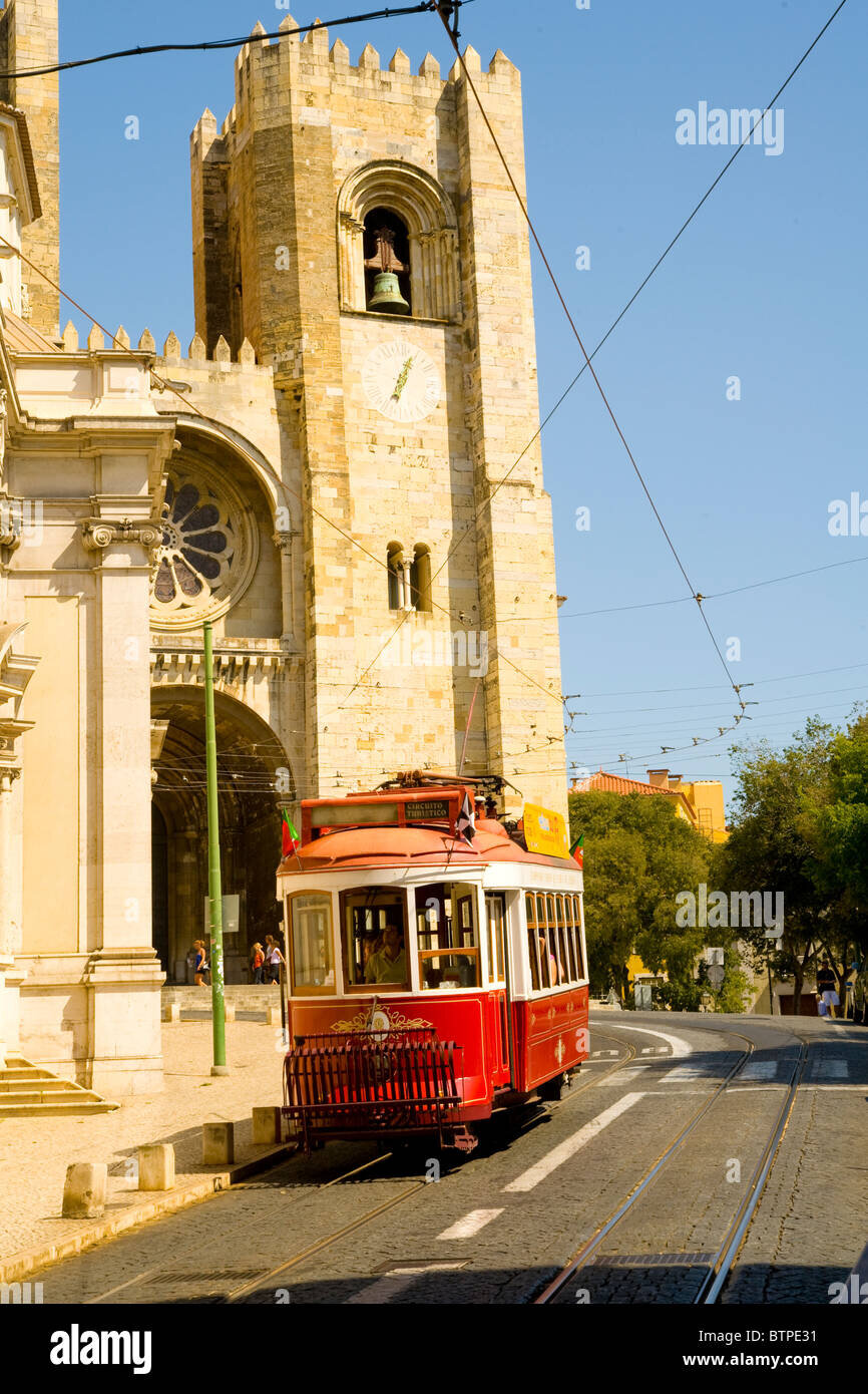 Se potrivește părului degradat