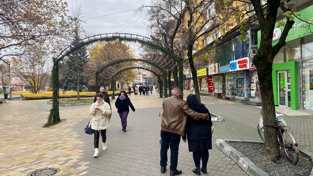 Soluții pentru brunetele care nu doresc o schimbare drastică